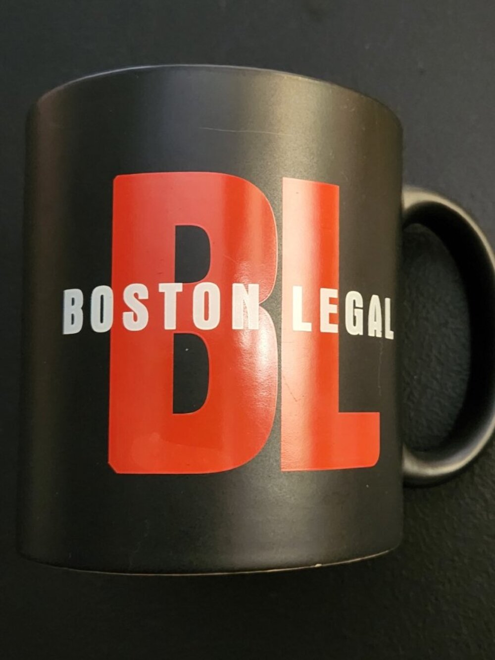 ⚖️ Vintage BOSTON LEGAL Cast & Crew Oversized Mug - Rare Matte Black ⚖️
